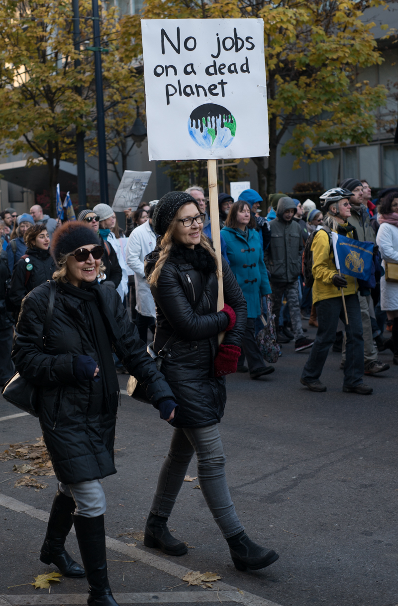 Illustration for article titled Canada Knows How to Party While Protesting Climate Change Inaction